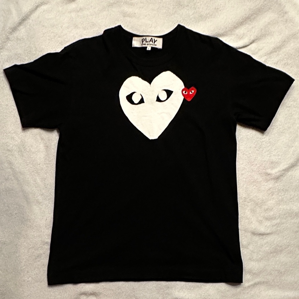 Comme des Garçons PLAY Black Heart Graphic T-Shirt